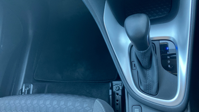 Toyota Yaris 1.5 Hybrid Design 5dr CVT Hybrid Hatchback